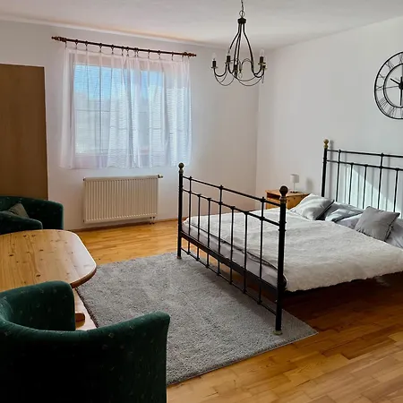 Гостевой дом Menhardi